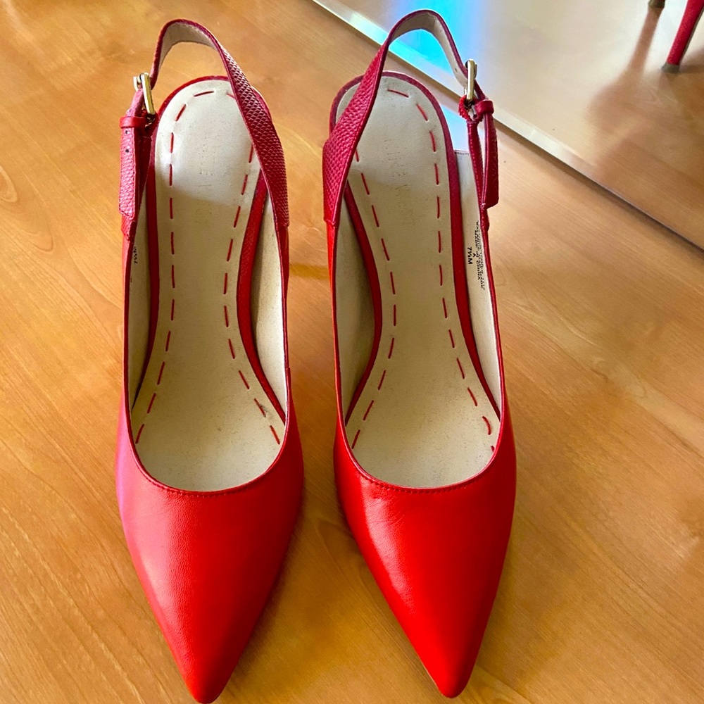 Nine West dress shoes
